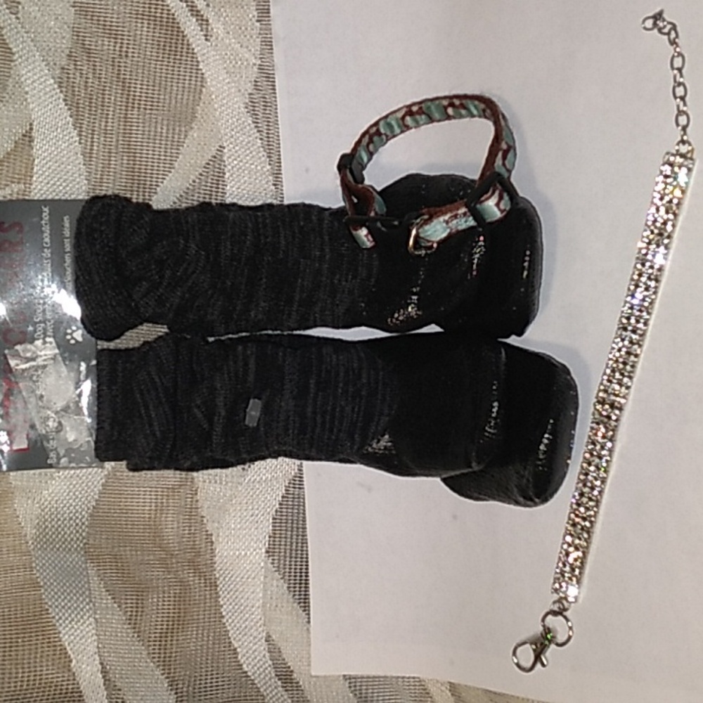 DOG MUTTLUKS-Rubber Dipped Dog Slouch BOOTIES(sm) & 2 Stylin Collars